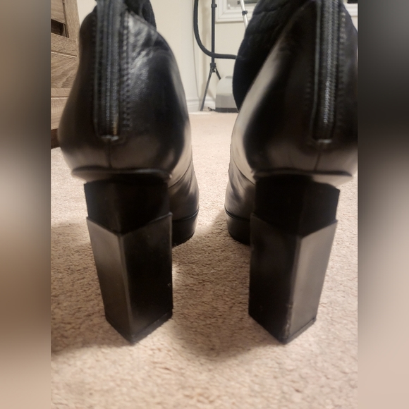 Authentic Fendi Boots - Picture 7 of 7